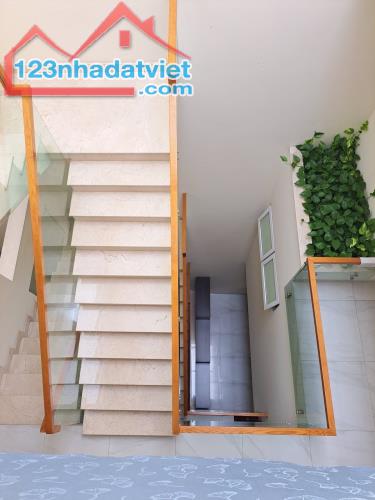 Bán nhà 5 tầng khu bờ sông Trần Não - DT 173,5m2 - 30 tỷ - 0909 924 624 - 2