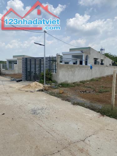 BÁN LỖ (10X40=400M2)full SỔ RIÊNG TC, GIÁ 195TR, VT TRUNG TÂM ĐẮC ĐỊA,SÁT TRƯỜNG CHỢ, DÂN - 2