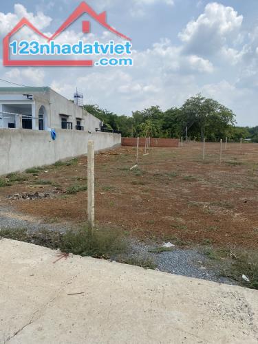 BÁN LỖ (10X40=400M2)full SỔ RIÊNG TC, GIÁ 195TR, VT TRUNG TÂM ĐẮC ĐỊA,SÁT TRƯỜNG CHỢ, DÂN - 3