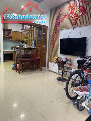 Bán Nhà 4 tầng kiệt ô tô Trần Cao Vân Quận Thanh Khê Đà Nẵng chỉ 3ty9550 - 1