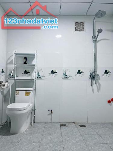 Mặt phố Tôn Đức Thắng DT 117m, 5 t, mt5m, 45 tỷ. - 4