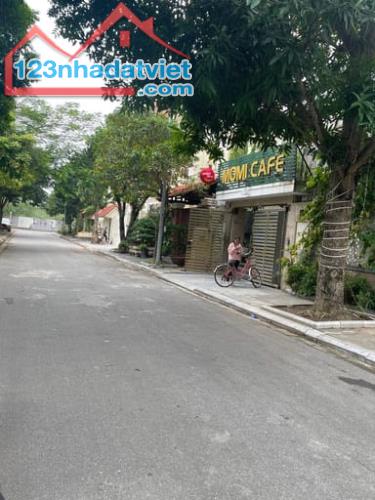 Bán biệt thự đẹp KĐT Việt Hưng, Long Biên 200m2, MT 10m, 5PN giá 33.5 tỷ - 2