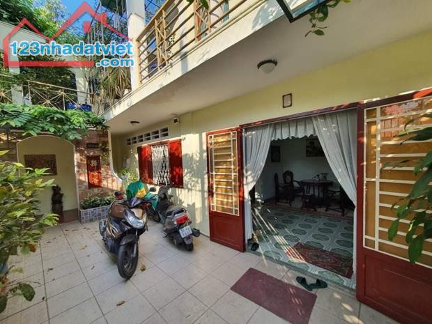 BÁN BIỆT THỰ 210M2 ĐƯỜNG ĐỒNG NAI PHƯỜNG 15 QUẬN 10