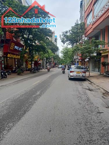 Bán nhà phố Nguyễn Ngọc Nại, Thanh Xuân, DT: 51m, 5 tầng. Giá; 14,5 tỷ vỉa hè oto tránh - 1