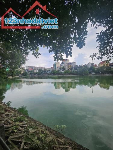 Bán Nhà Mặt Hồ Phương Mai - Mặt Tiền 5m8 - 88m2x5T - 28 tỷ.