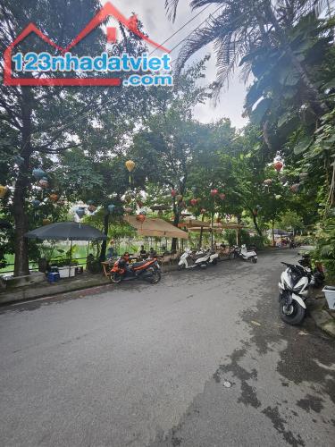 Bán Nhà Mặt Hồ Phương Mai - Mặt Tiền 5m8 - 88m2x5T - 28 tỷ. - 1