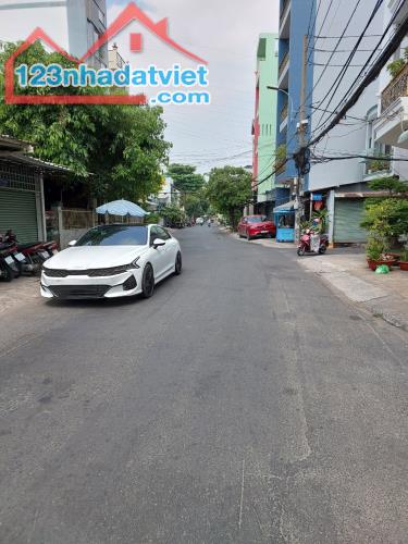 Bán nhà đẹp như mơ đường Trường Chinh DT 5m x 24m 3 tầng giá 10 tỷ còn TL - 1