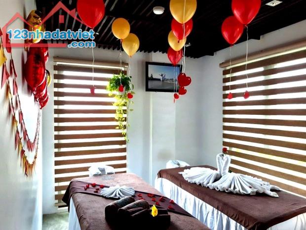 Cho thuê tòa nhà 8 tầng Massage & Spa, đã full nội thất gần Hoàng Sa, Thọ Quang, Sơn Trà