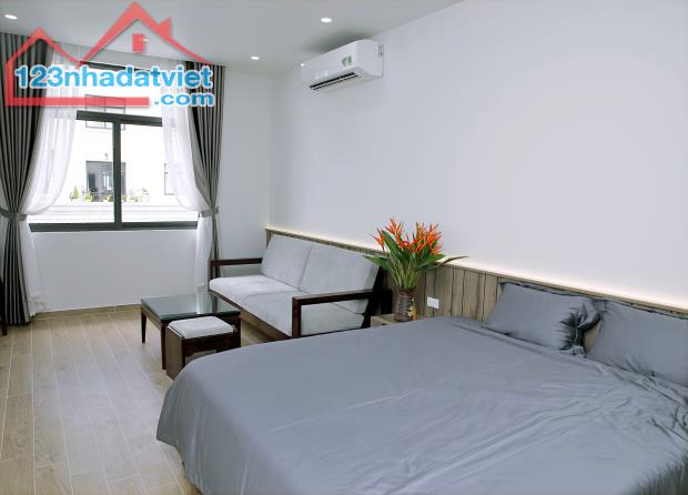 Cho thuê căn hộ 1 phòng ngủ riêng biệt cao cấp tại Vinhomes Marina, giá 10tr