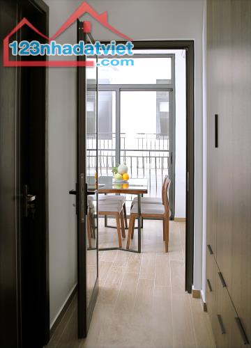 Cho thuê căn hộ 1 phòng ngủ riêng biệt cao cấp tại Vinhomes Marina, giá 10tr - 5