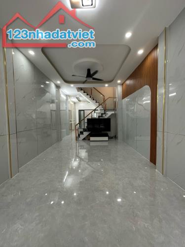 SIÊU PHẨM NHÀ ĐẸP 3 TẦNG - 56M2(4x14) - Đ.SỐ 16 -LÊ TRỌNG TẤN -HẺM 5M THÔNG. CHỈ 6 TỶ XX - 1