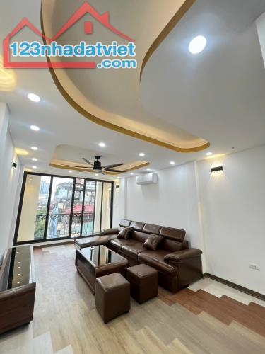 Bán gấp nhà mới gần ô tô,kinh doanh, Tây Sơn Đống Đa. DT 40m², 5T MT 4m, giá 7.85tỷ. - 1