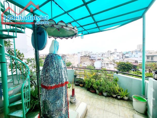 Nhà mặt tiền View sông 4.56*14m/3lầu Nguyễn Duy P10Q8 - 4