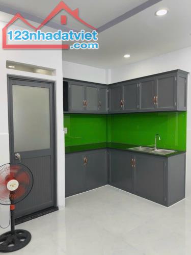 Bán nhà bình tân, 2 tầng , đường số 8b, diện tích ( 4 x 8 ), nhỉnh 3,xx tỷ - 4