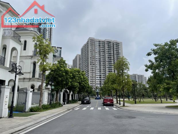 Bán biệt thự hoàn thiện Full đồ vị trí đẹp view vườn hoa Ngọc Trai 21 Ocean Park Gia Lâm - 3