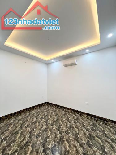 82M 5 TẦNG THANG MÁY - MẶT TIỀN 4,8M – CHÀO 13,5 TỶ - MẶT PHỐ THANH ĐÀM - KD SẦM UẤT - 4