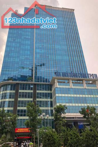 Cho thuê văn phòng DT134m2 tại 319 Bộ Quốc Phòng hoàn thiện cơ bản hưởng view đẹp nhất Lê