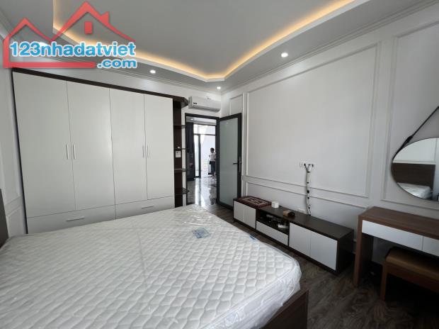 Cho thuê nguyên căn 7 phòng căn hộ tại Vinhomes Marina, giá 50tr - 1