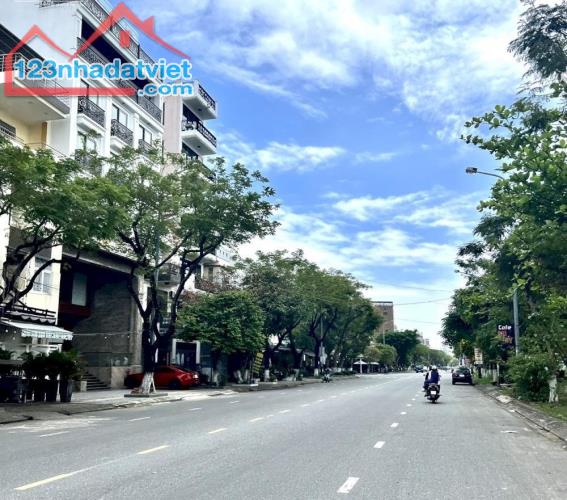 Bán lô góc 2MT siêu hiếm ven sông Hàn - gần dự án Sun Group, DT: 20x16m, giá 29 tỷ 5 TL