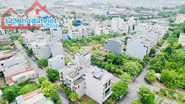 Bán 2 lô liền nhau sau Quận ủy Sở Dầu, Hồng Bàng, Hải Phòng 200m2- MT: 10m. Không lỗi lầm - 1