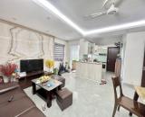 Bán căn hộ chung cư phố Định Công Hạ, Dt 70m2, 2 ngủ, giá, 3.1 tỷ.