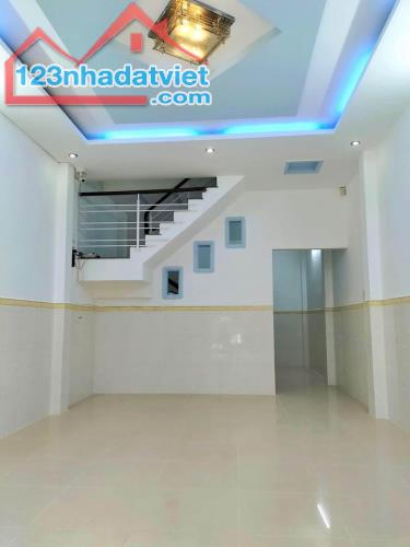 Bán nhà Q.12, hẻm 15/ DDHT31, KP5 P.Tân Hưng Thuận 3 tỷ/52m2 1 lầu, sổ riêng - 1