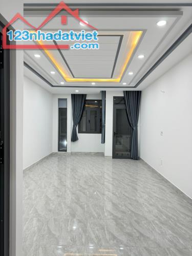 Bán biệt thự Nguyễn Gia Trí Bình Thạnh, DT: 12x25m, CN300m2, Giá 54tỷ - 3