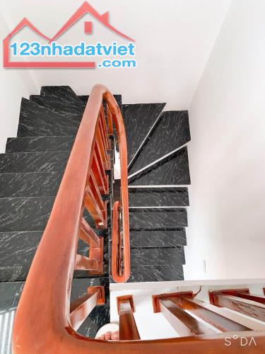 Bán Gấp Nhà Vĩnh Hưng 45m2 – 2 Mặt Thoáng – 4 Tầng - Ở Ngay. 5.2 Tỷ - 2