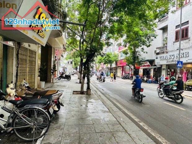 MẶT PHỐ - VỈA HÈ - CẦU THANG MÁY - KINH DOANH - TRUNG TÂM QUẬN BA ĐÌNH. 80m2 6 tầng giá TT