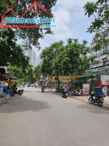 CHO THUÊ NHÀ 4 TẦNG PHÙNG KHOANG, 100M2 GIÁ 35 TRIỆU, VỈA HÈ, Ô TÔ, KINH DOANH.