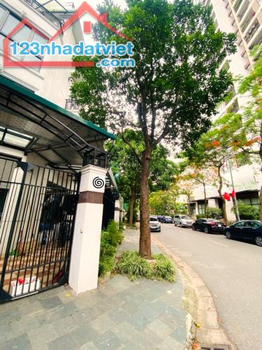 🔥 BÁN GẤP! BIỆT THỰ LIỀN KỀ 120m² – KĐT VIỆT HƯNG, LONG BIÊN – KINH DOANH ĐỈNH – CHỈ 25 T - 5