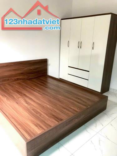 Nhà Đẹp 3,5T-34m2 Trong Đê Đông Lao Nhỉnh 2 Tỷ Cách Yên Nghĩa Chỉ 10P Đi Xe - 4