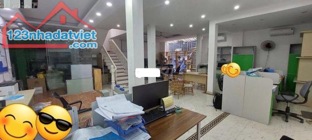 CHO THUÊ MẶT BẰNG KD TẦNG 1 KĐT VĂN KHÊ, DT 200M2 GIÁ 12 TRIỆU.