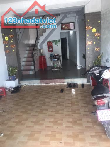 chủ nghộp Bán nhà mặt tiền 23 10 giá rẽ nhất khu vực Diên An Diên Khánh 0985451850 - 2