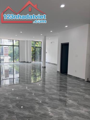 Nhà phố 126m2 hoàn thiện cho thuê theo tầng diện tích siêu rộng-0903257578 - 5