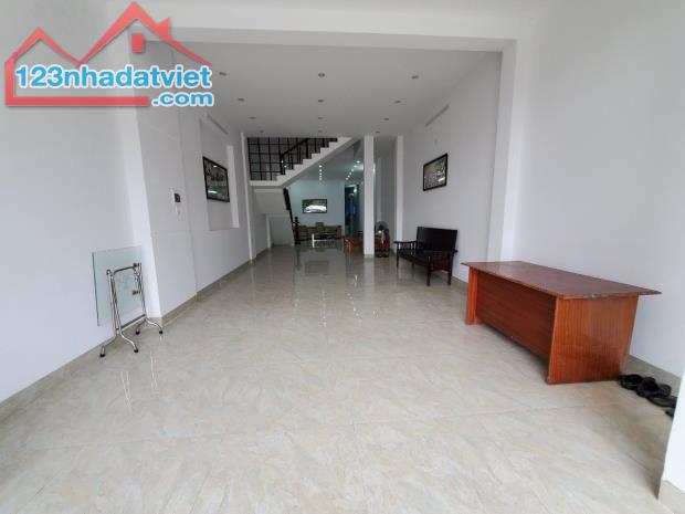 Bán nhà 2 tầng MT Trần Hưng Đạo, gần Sun Cosmo Residence, An Hải Tây, Sơn Trà 18 tỷ - 1