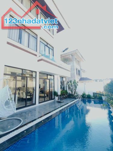 cho thuê villas đồi view hạ long 7 ngủ, 1 phòng karaoke, có bể bơi riêng - 2