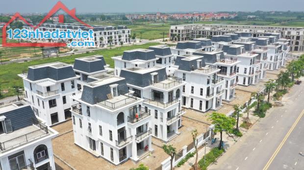 Sốc, Bán biệt thự Hub Mê Linh View công viên cực đẹp. Dt 250m2, giá đầu tư - 1