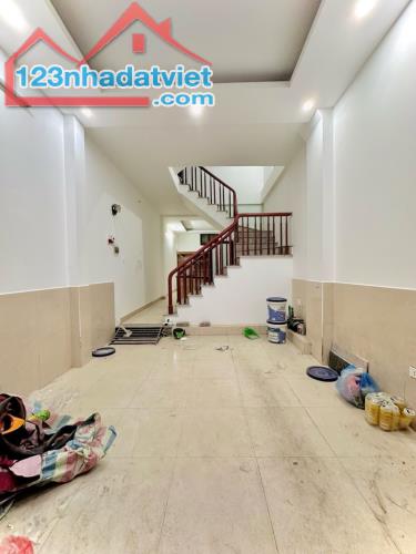 BÁN NHÀ RIÊNG CCMN, LÀNG PHÙNG KHOANG 50M2X6, DÒNG TIỀN 40T/THÁNG, GIÁ CHỈ 8.2 TỶ - 2