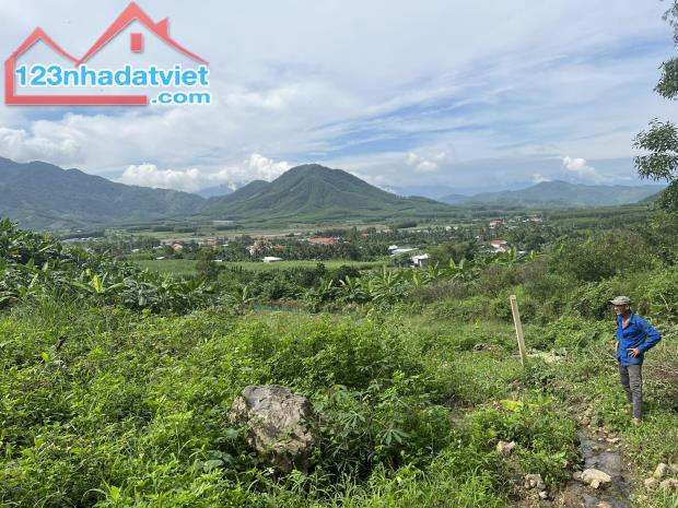 Gia đình cần bán 1,3 hecta đất view đẹp làm nhà vườn, homestay gần chợ trường Diên Tân - 3