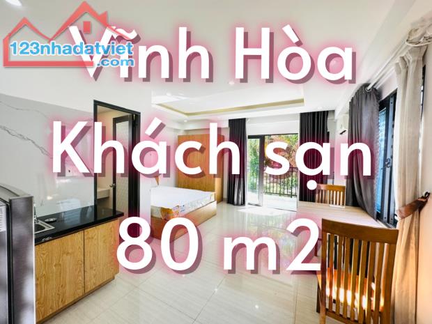 "Bán gấp khách sạn Vĩnh Hòa, Nha Trang. Đường 20m.  - Kết Cấu: 10,4t