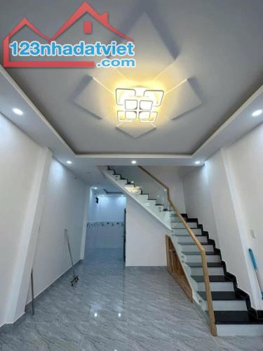 Chỉ 3.57 TỶ SỞ HỮU NHÀ 1T2L MỚI ĐẸP HẺM DAISU PHƯỜNG 7