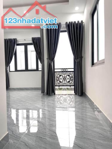 Chỉ 3.57 TỶ SỞ HỮU NHÀ 1T2L MỚI ĐẸP HẺM DAISU PHƯỜNG 7 - 3