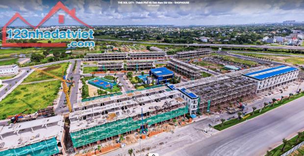 Cần bán nhanh lô 100m2 ngay đối diện công viên dự án The Sol City - 1