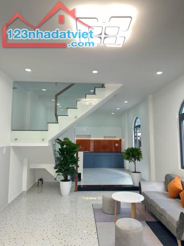 Nhà 2 tầng, 40m2, hẻm 4m thông, ngay Gò Xoài, Bình Hưng Hòa A, Bình tân - 1