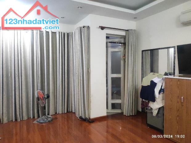 nhà 4 tầng tân phú,tân sơn nhì,52m2 ngang hơn 4,nhỉnh 4 tỷ,hxh thông,ở ngay,giá tốt - 2