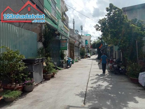 Bán nhà Bình Tân, đường Phạm Đăng Giảng, 65m2, 1 lầu, giá rẻ chỉ nhỉnh 4 tỷ
