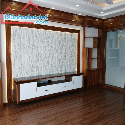 Bán nhà 4 tầng 67.5m2, mt 4.5m, 3 ngủ, gara, thang máy chờ, KĐT Tân Phú Hưng, TP HD - 3