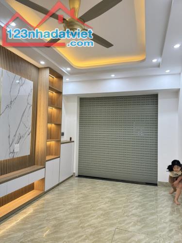 Bán nhà 4,5 tầng Quang Trung Hà Đông, nhà mới đẹp về ở ngay 32m2 giá chỉ hơn 6 tỷ - 2