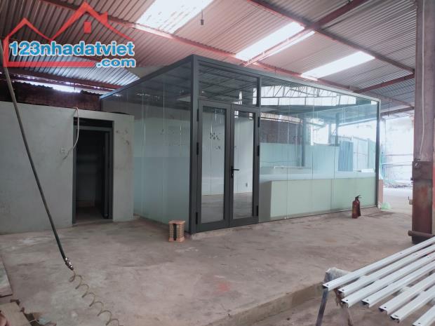 CHO THUÊ KHO/XƯỞNG 600m2 TẠI ĐƯỜNG 40,HIỆP BÌNH CHÁNH, THỦ ĐỨC